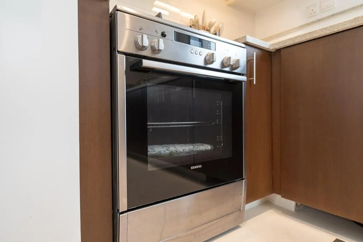 Bright And Chic 2-Bedrooms In Downtown Near Burj Khalifa And Dubai Mall! United Arab Emirates